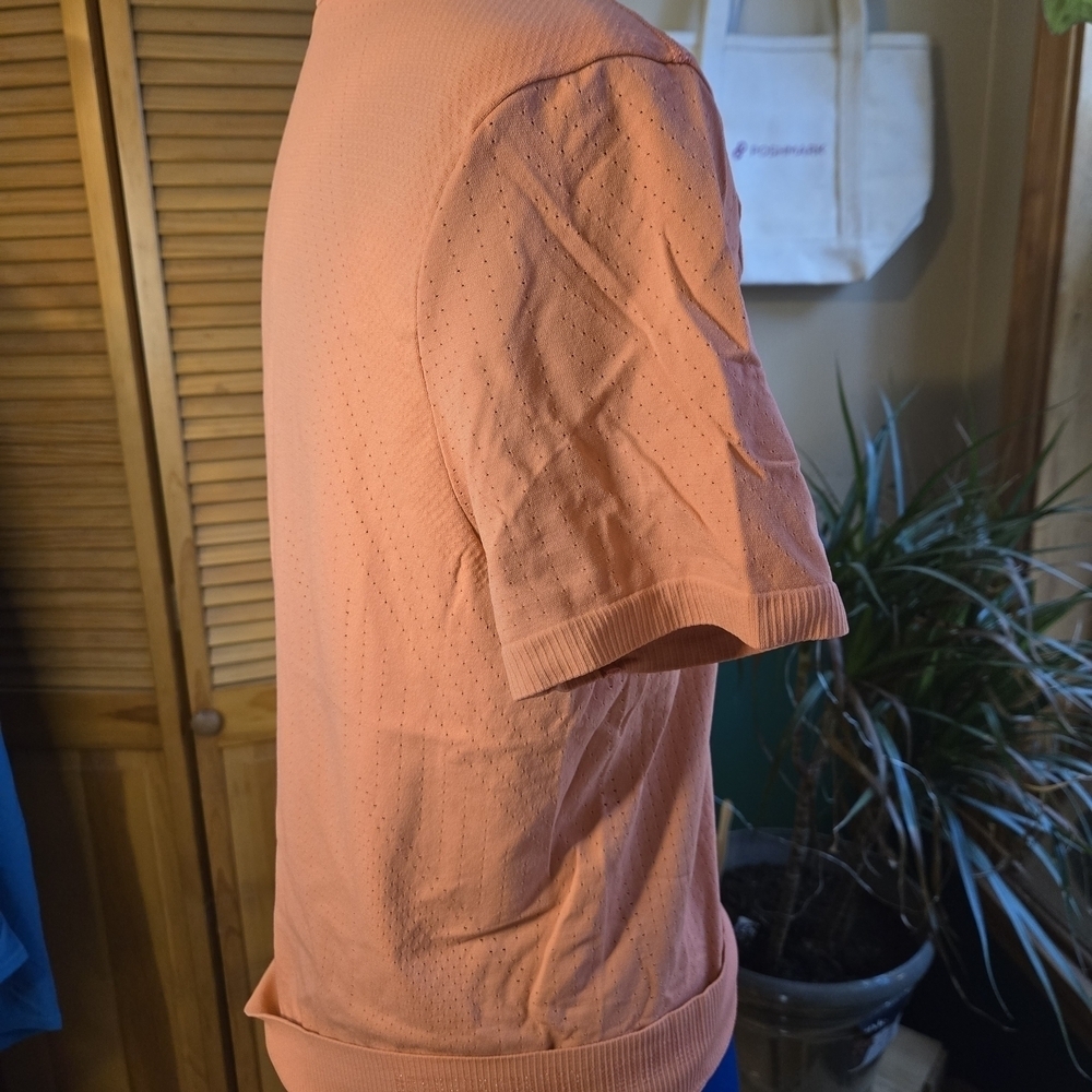 Athleta Womens Vibrant Orange Short Sleeve Tee - Picture 4 of 5